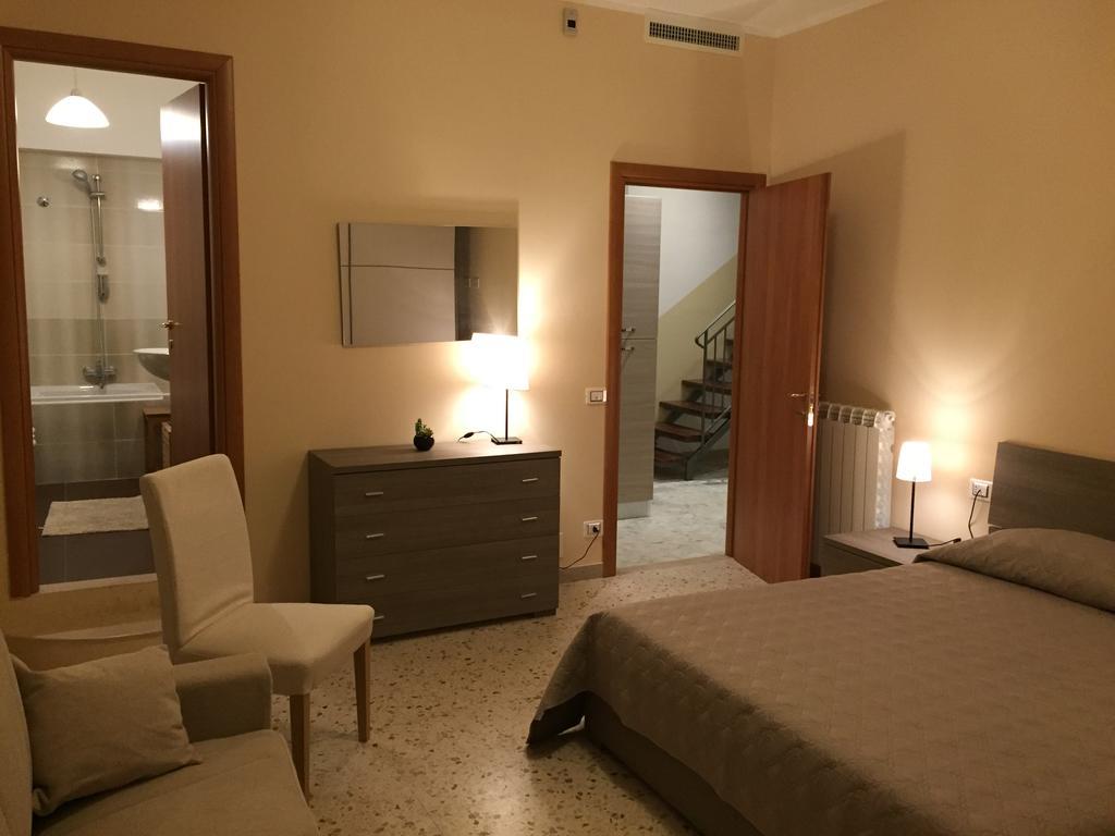 La Terrazza Sul Borgo Panzió Serracapriola Kültér fotó